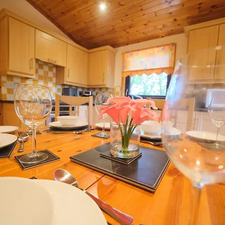 Casa vacanze 3 Bedroom With Hot Tub By Travel Lets Homes Mulroy Bay